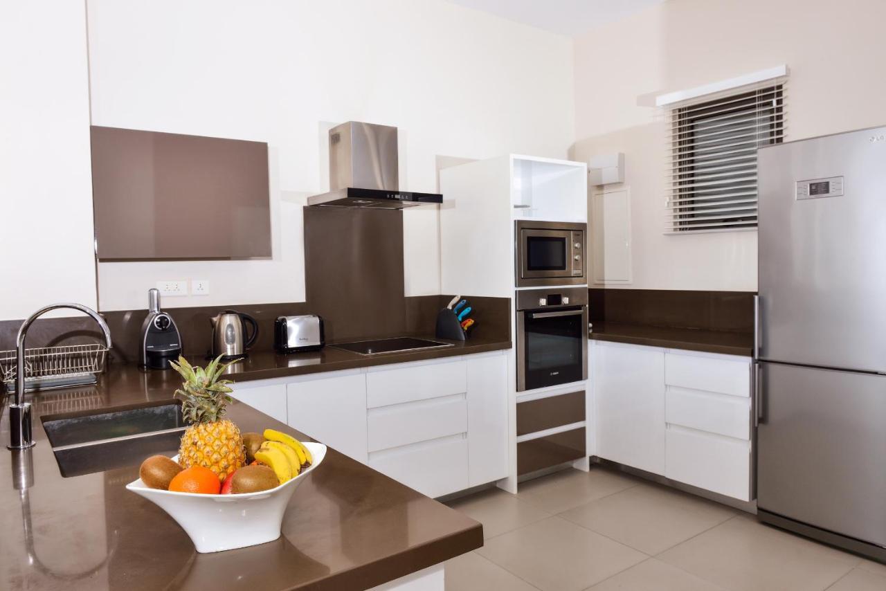 Esplanade By Horizon Holidays Tamarin Exterior foto