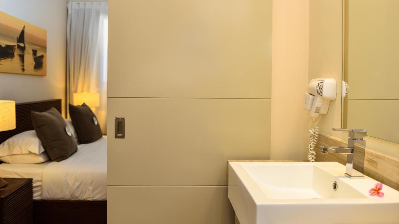 Esplanade By Horizon Holidays Tamarin Exterior foto