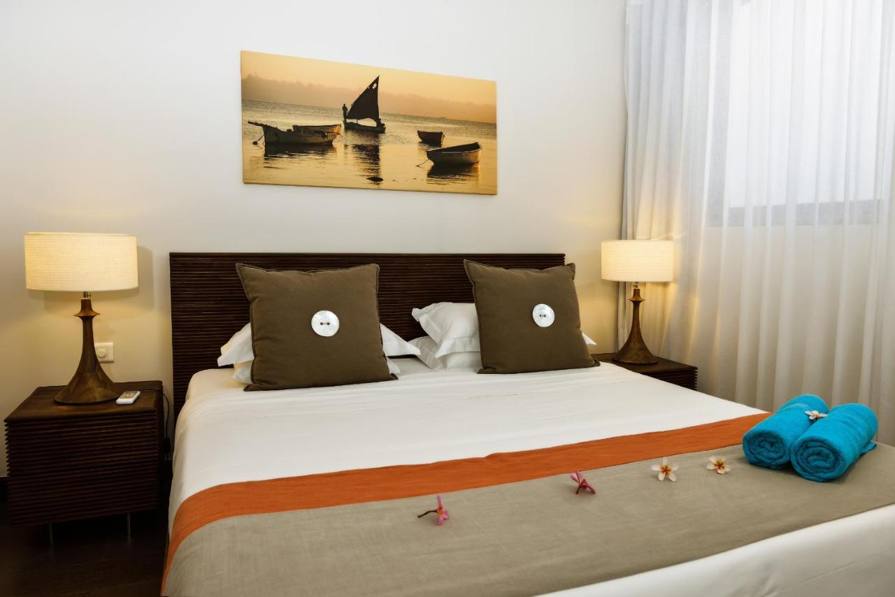 Esplanade By Horizon Holidays Tamarin Exterior foto
