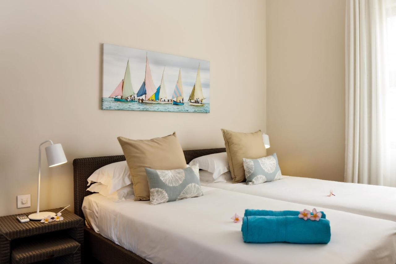 Esplanade By Horizon Holidays Tamarin Exterior foto