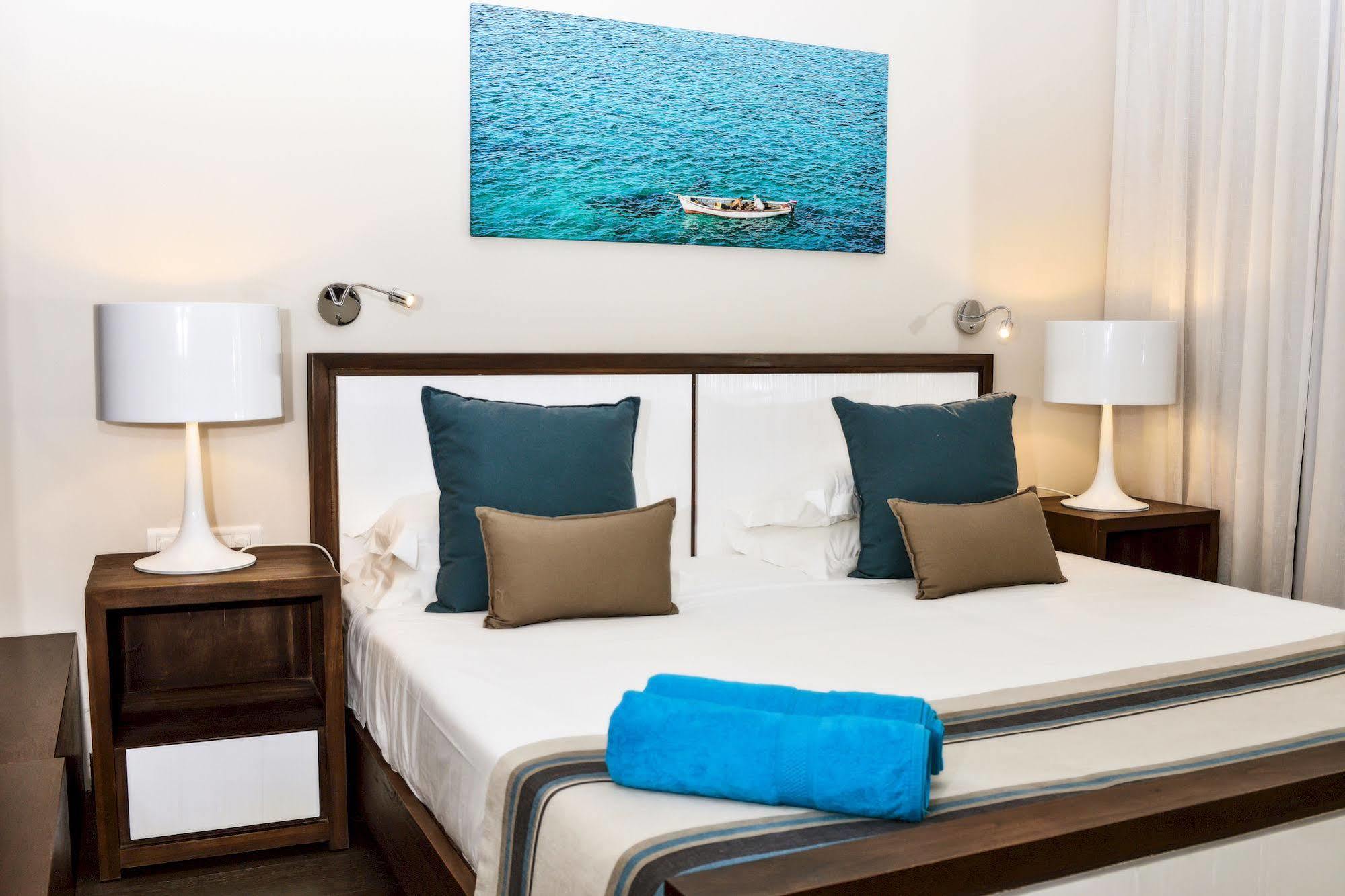 Esplanade By Horizon Holidays Tamarin Exterior foto