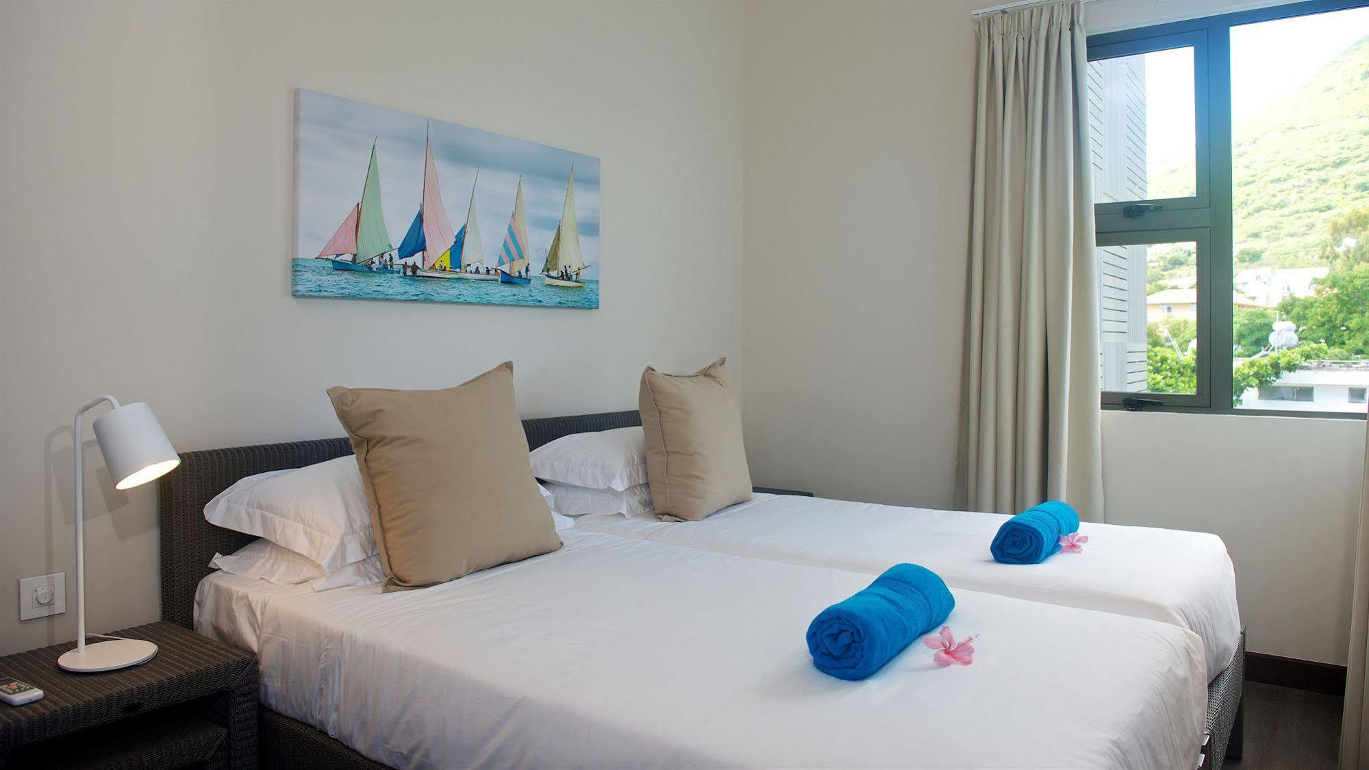 Esplanade By Horizon Holidays Tamarin Exterior foto