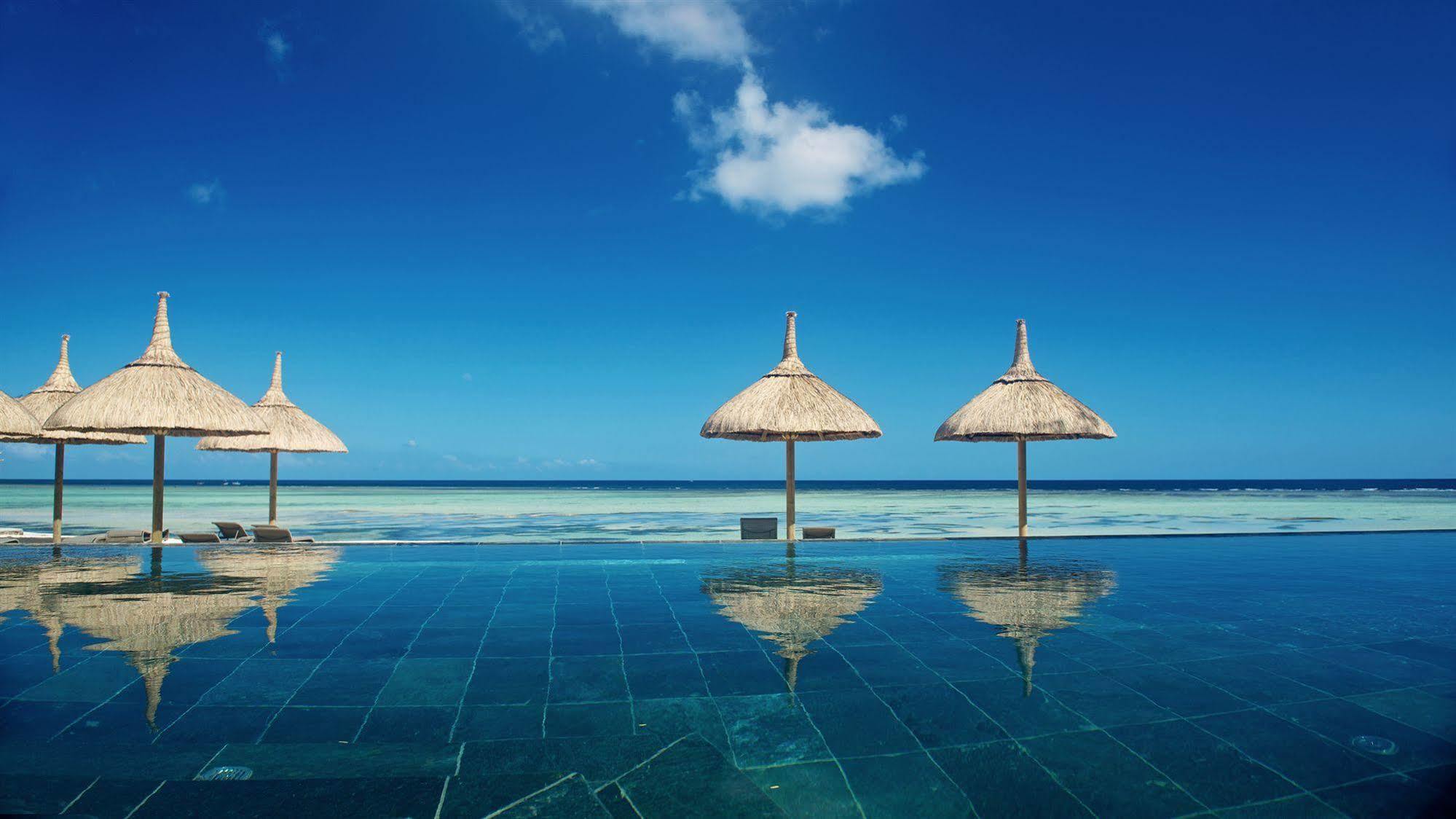Esplanade By Horizon Holidays Tamarin Exterior foto
